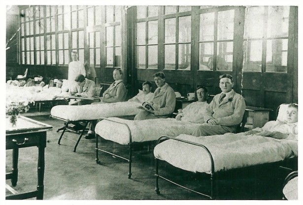 Soldiers on a ward in Ipswich Military Hospital, Ranelagh Road, Ipswich. Courtesy/© Heather Anne Johnson.